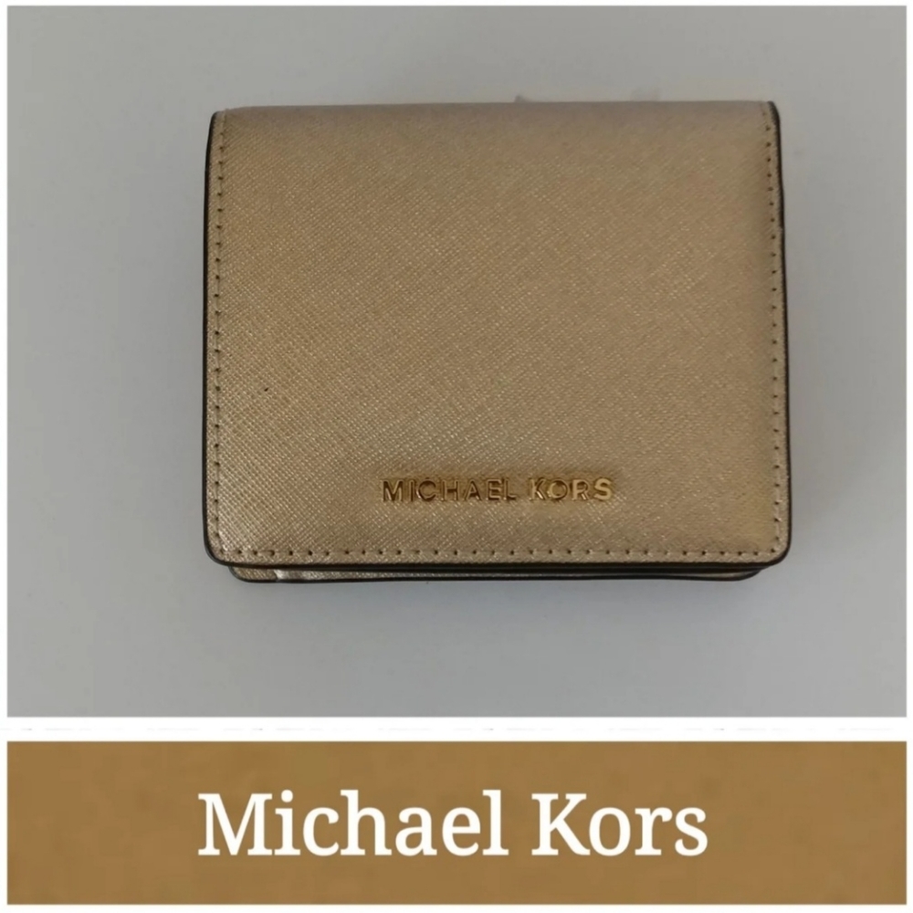 NWT Michael Kors JetSet Carryall Cardcase